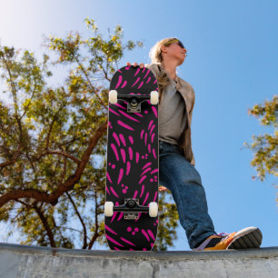 Skateboard Flux en Magenta et noir