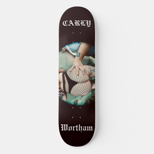 Skateboard Garder Carly hors du comté (Recto)
