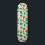 Skateboard Geometric Modern Green & Peach<br><div class="desc">Motif moderne géométrique dans les tons vert et rose. Inspiré par un design moderne du milieu du siècle,  ce motif a des formes et des cercles audacieux dans l'aspect graphique moderne.</div>