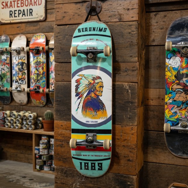 Skateboard Geronimo (Créateur téléchargé)