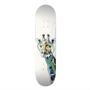 Skateboard Ggirafe cool et tendance avec lunettes, écouteurs
