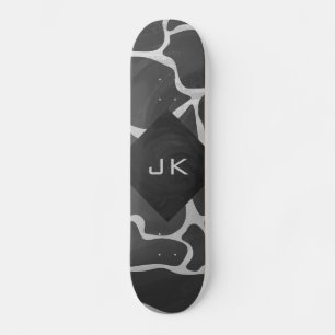 Skateboard Girafe Noir et Monogramme Gris Clair