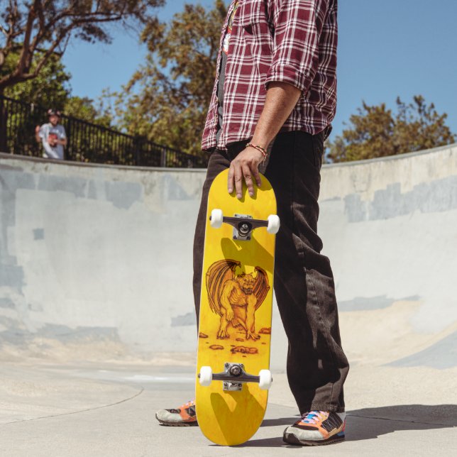 Skateboard Golem Gargoyle (Extérieur 2)