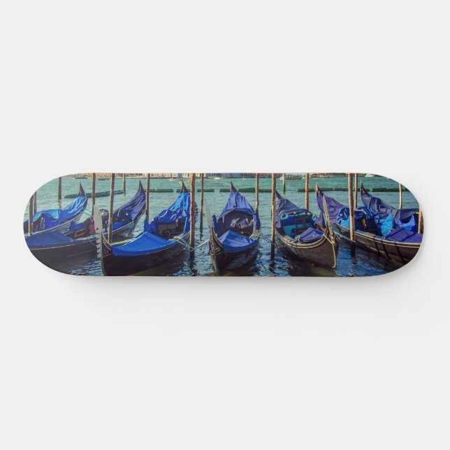 Skateboard Gondolas à Venise, Italie (Horz)