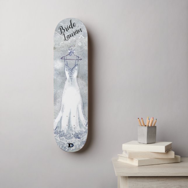 Skateboard Gown nuptiale en gris et blanc débraillé (Art mural)