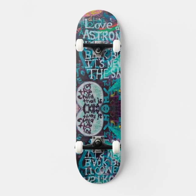 Skateboard Graffiti (Recto)