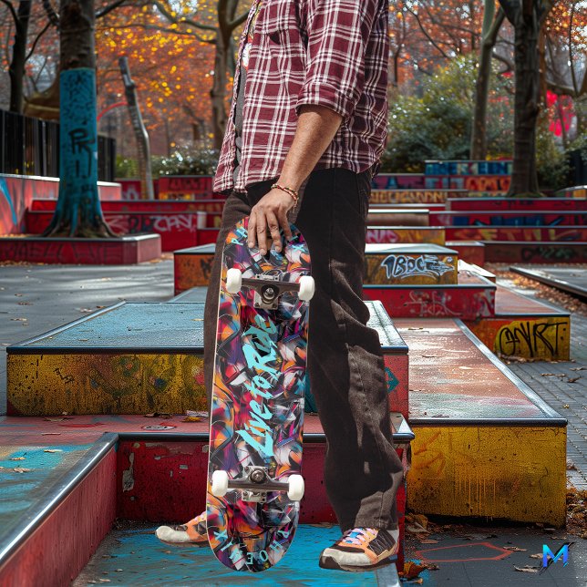 Skateboard Graffiti avec la devise "Live to Ride" bleu électr (Créateur téléchargé)