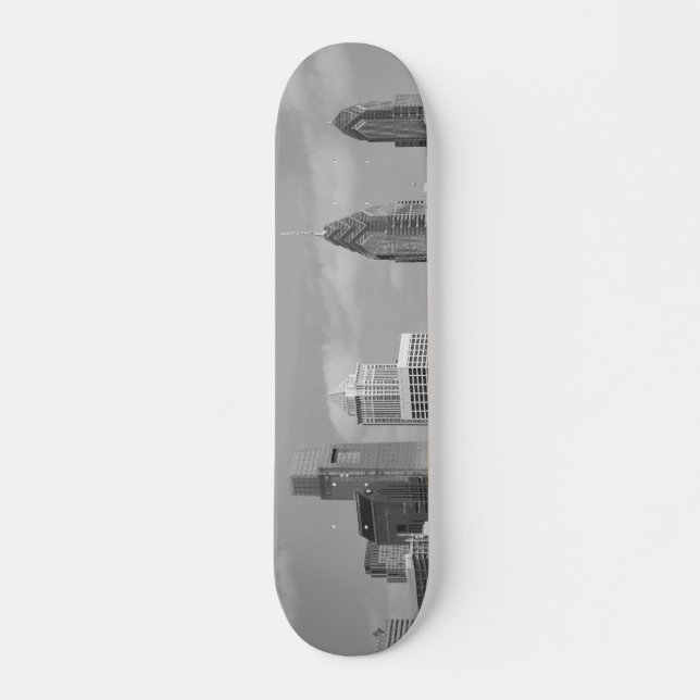 Skateboard gratte-ciel de Philly noir et blanc (Devant)