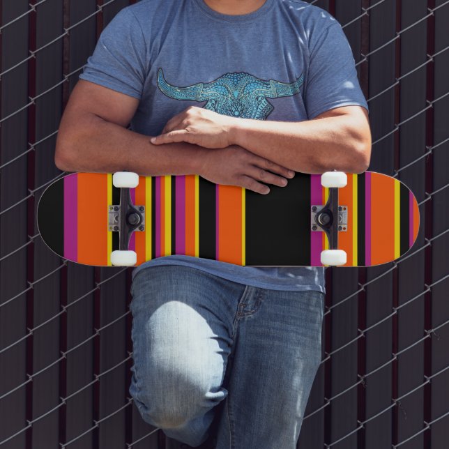 Skateboard Grilles complexes - Noir, Rose, Orange et Jaune (Extérieur 3)