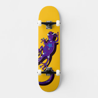Skateboard Illustration de Gecko Coloré | Lézard Minimaliste
