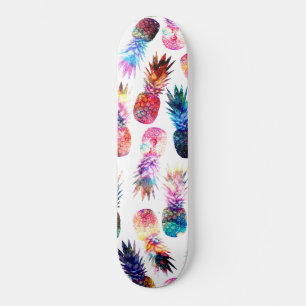 Skateboard illustration de l'aquarelle et de l'ananas nébuleu