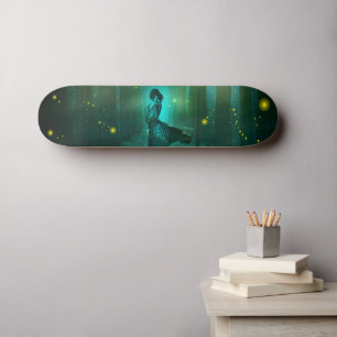 Skateboard Imaginaire de nuit Femme bleue dans les arbres Pla