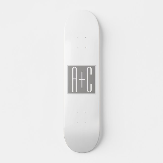Skateboard Initiales de couples modifiables | Blanc & Gris (Devant)