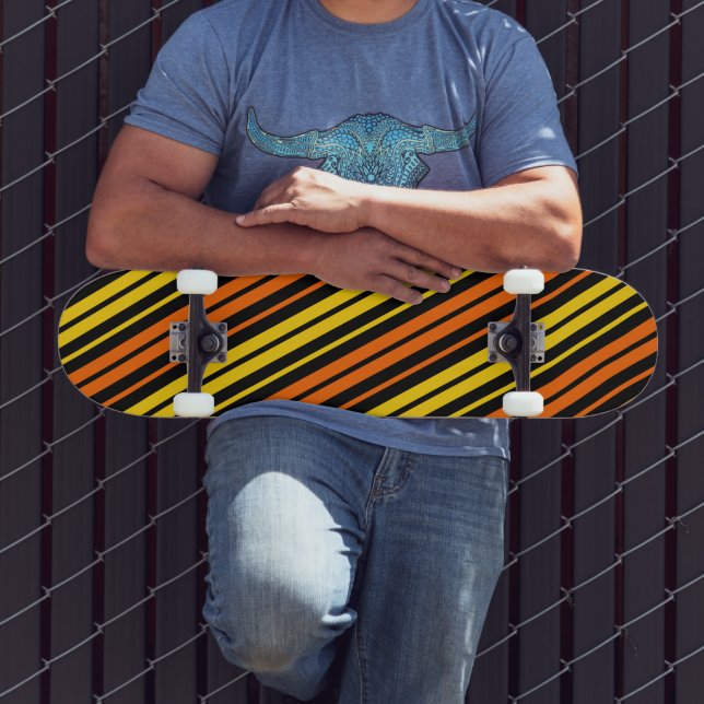 Skateboard Jaune et orange rayures verticales noires   (Extérieur 3)