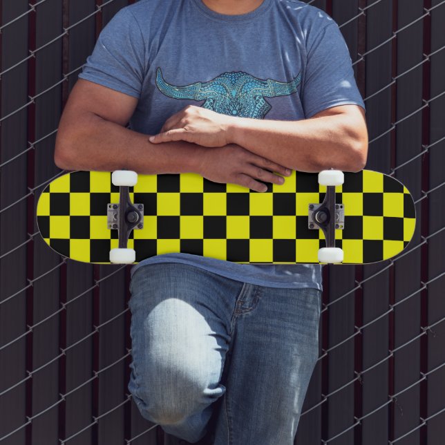 Skateboard Jaune Uni avec Style Carré Noir (Extérieur 3)