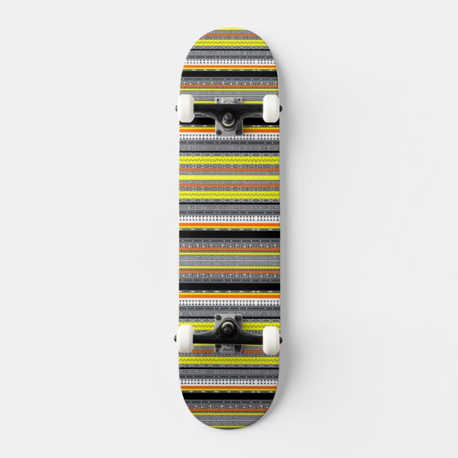 Skateboard Jolis motifs aztèques gris jaune orange (Recto)