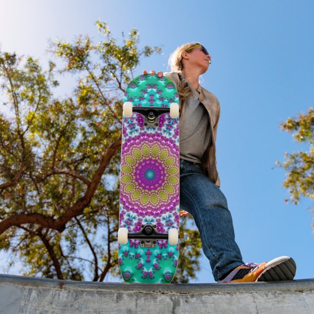 Skateboard Joyau super Coloré Tone Boho Fractal Mandala (Extérieur 1)