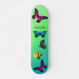 Skateboard Joyeux Bumblebee avec de belles papillons
