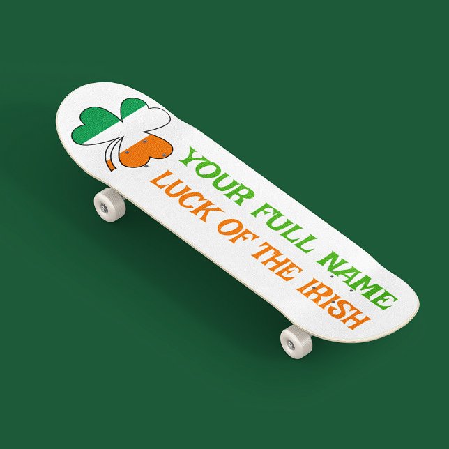 Skateboard La Saint-Patrick Drapeau Irlande Trèfle Nom Person (Créateur téléchargé)