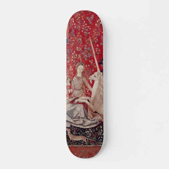 Skateboard Lady and Unicorn Medieval Tapestry Sight (Devant)