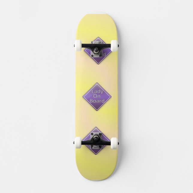 Skateboard Lady on Board Skate (Recto)