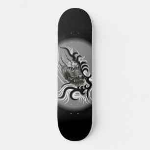 Skateboard Le dragon chinois à la toiture de tatouage