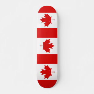 Skateboard Le drapeau de la Feuille d'érable du Canada