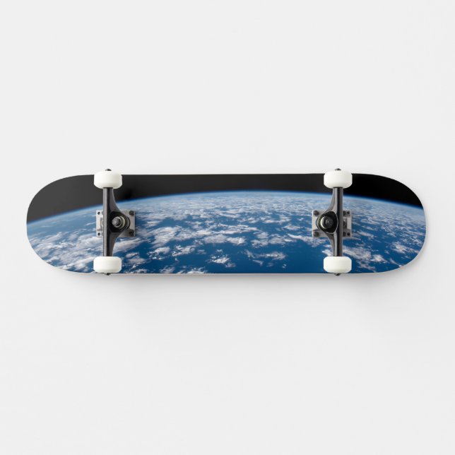 Skateboard Le membre de la Terre, ou l'horizon (Horz)