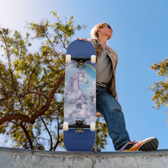 Skateboard Licorne dans les Nuages (Extérieur 1)