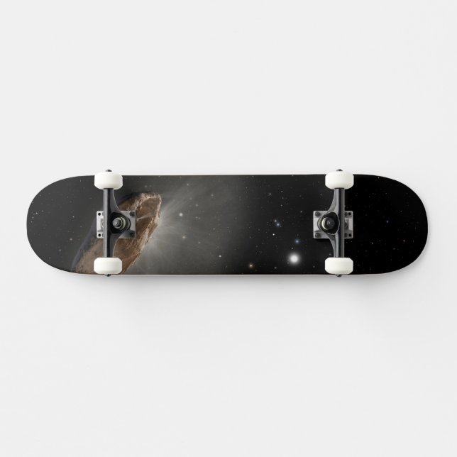 Skateboard L'objet interstellaire Wayward Oumuamua. (Horz)