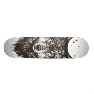 Skateboard Loup de cerfs communs (noir et blanc)