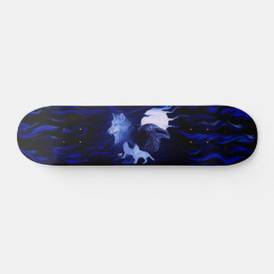 Skateboard Loup et corbeau avec pleine lune