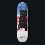 Skateboard *~* L'ours militaire Drapeau rouge blanc<br><div class="desc">*Énergétiquement Amélioré / imprime la silhouette GRIZZLY BEAR sur le drapeau américain * Drapeau américain patriotique avec silhouette noire GRIZZLY BEAR. . Ce design présente le drapeau américain des États-Unis, également connu sous le nom de Vieux Gloire et Étoiles et rayures. Ce motif Watercolor American Flag comprend les couleurs Red...</div>