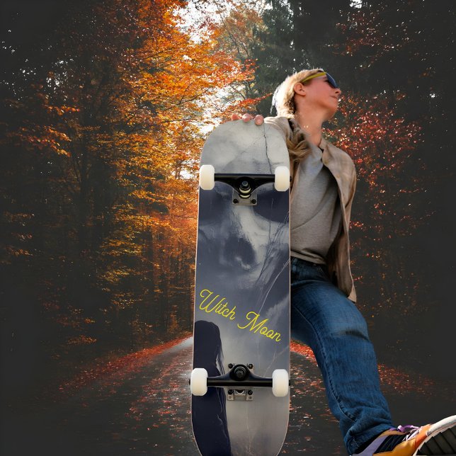 Skateboard Lune de sorcière  (Créateur téléchargé)