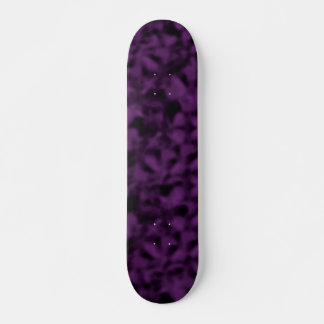 Skateboard Manches violettes et noires