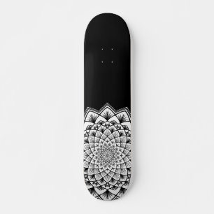 Skateboard Mandala Motif noir et blanc