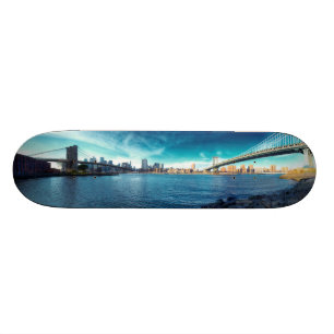 Skateboard Manhattan New York Skyline depuis East River