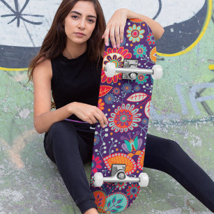 Skateboard Modèle floral moderne et coloré