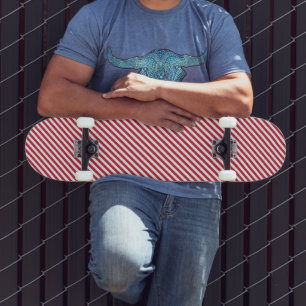 Skateboard Motif à bandes diagonales rouges et blanches
