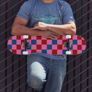 Skateboard Motif à carreaux rouge rose bleu