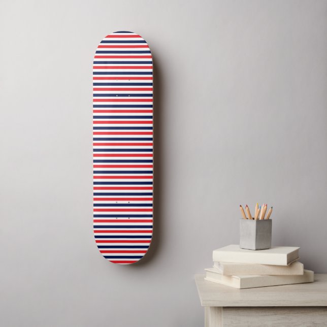 Skateboard Motif à rayures rouge, bleu et blanc (Art mural)
