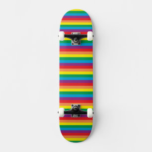 Skateboard Motif arc-en-ciel simple