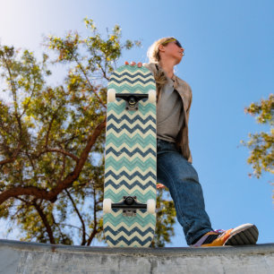 Skateboard Motif Blue et Grungy Chevron
