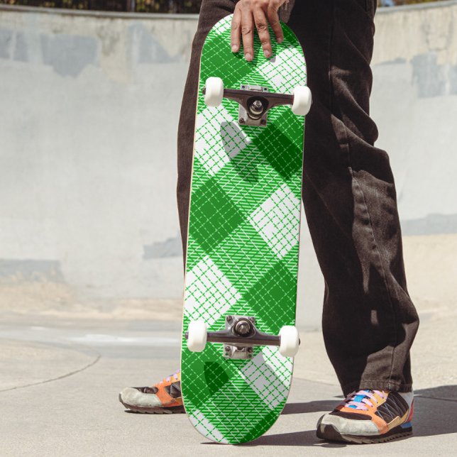 Skateboard Motif carreaux vert et blanc gras  (Créateur téléchargé)