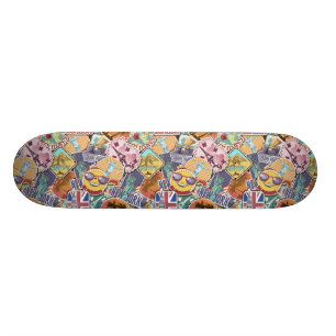 Skateboard Motif coloré d'autocollant de voyage