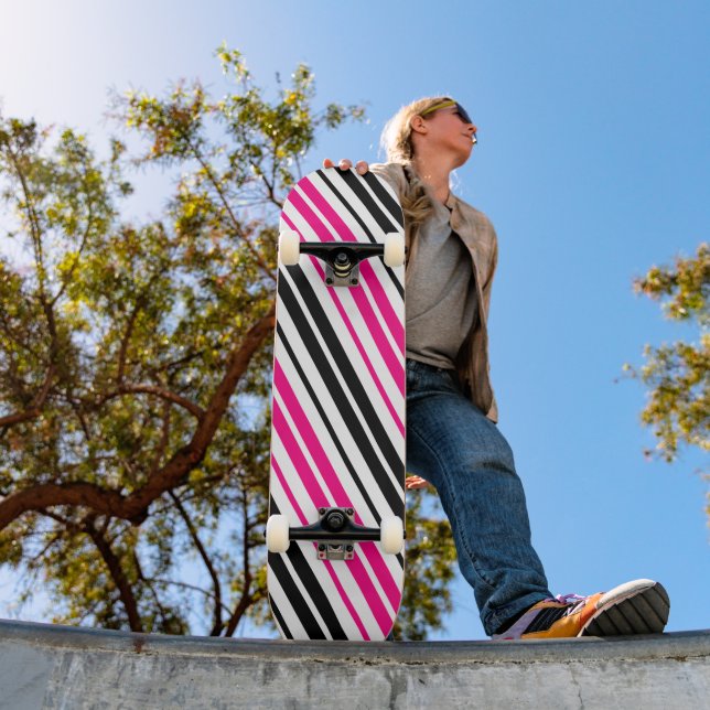 Skateboard Motif de rayures roses noires et blanches  (Extérieur 1)