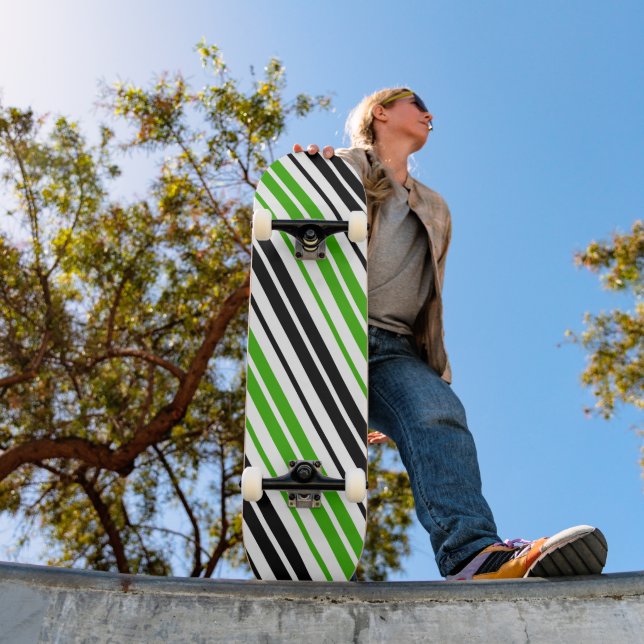 Skateboard Motif de rayures vert noir blanc  (Extérieur 1)