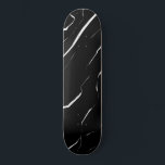Skateboard Motif en marbre noir blanc moderne<br><div class="desc">Cette motif moderne et branchée conviendra parfaitement à tout homme ou femme de style. Il dispose d'une motif en marbre blanc et noir, d'une décoration contemporaine et cool et bordée de marbre. C'est élégant, simple, élégant et unique. ***REMARQUE IMPORTANTE DE CONCEPTION : Pour toute demande de conception personnalisée comme les...</div>