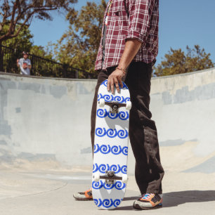 Skateboard Motif en spirales bleues sur blanc