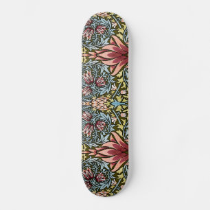 Skateboard Motif floral à tête de serpent de William Morris